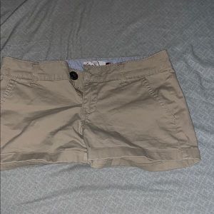 Size 1 target kaki shorts never worn